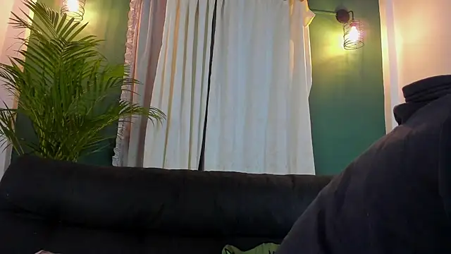 Aron_ford Chat XXX live