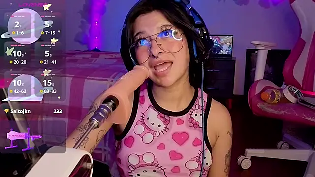 Chat XXX Live larah_uwu