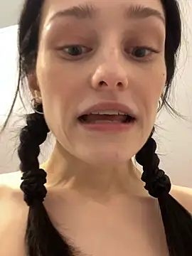 Mia_Mia_M webkamerás műsora