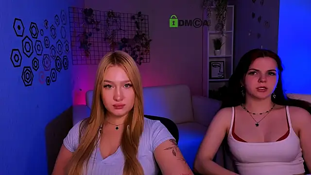 playful_sophie: вебкам-шоу