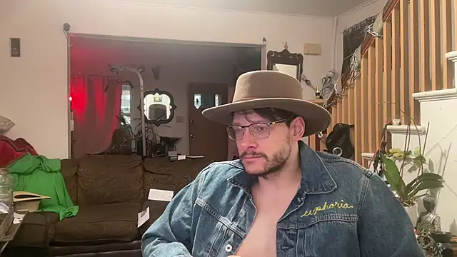 MasterDaddyCool Show in webcam