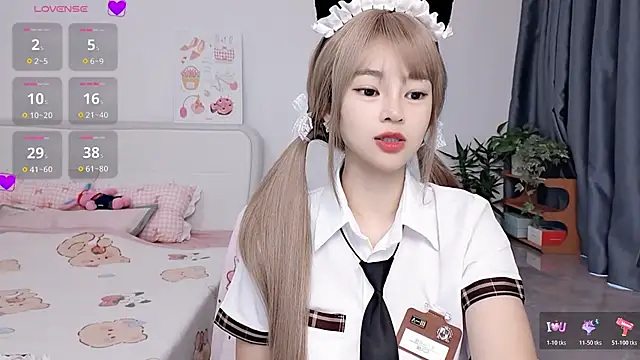 Czat XXX na żywo – 9aunatiis