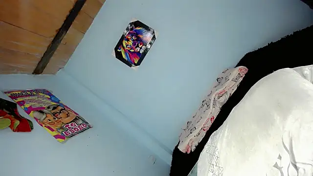 Emily-Hornys: вебкам-шоу