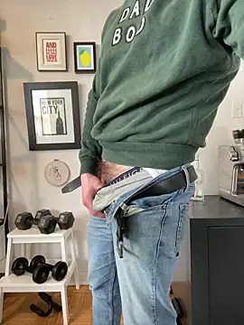 Pokazy przed kamerką – KalebSnow