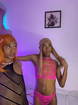 Show de Mara_royal na webcam