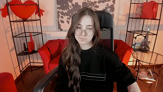 VirtuallVoyant's Live XXX Chat