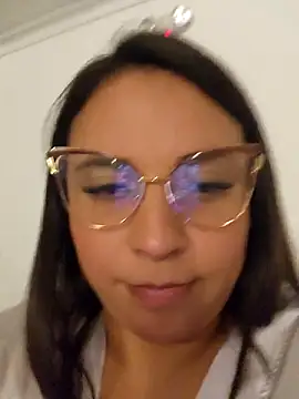 LizzRouse লাইভ XXX চ্যাট