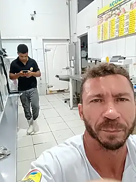 عرض كام RobertoLuiz84