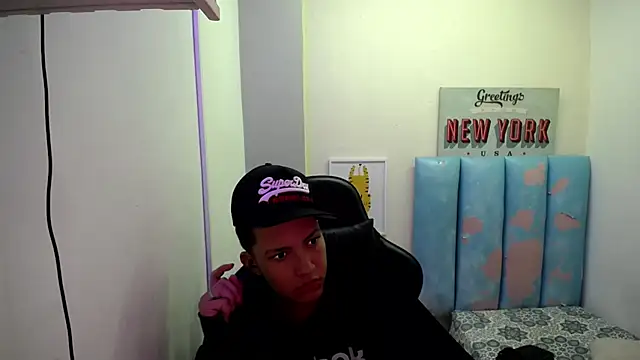 Street_poemm_ লাইভ XXX চ্যাট