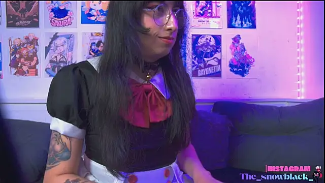 Chat XXX en directo de snowblack_