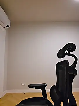 MiaRides19 – webcam-show