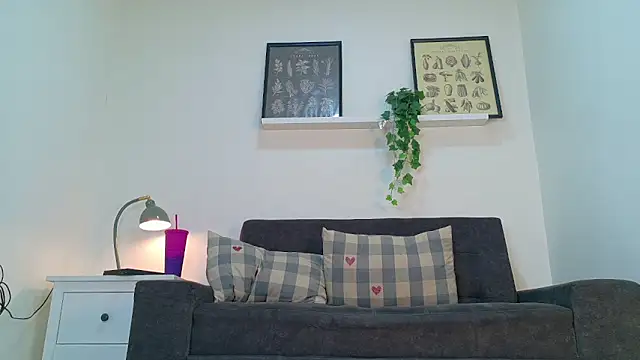 RiriiBrunette__n Live XXX chat