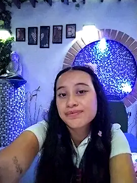 l0lita_emi: вебкам-шоу