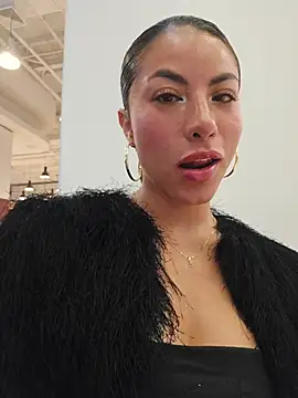 Karen_San_Miguel Adlı Modelin Web Kamerası Şovu