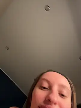 elloriah webcam show