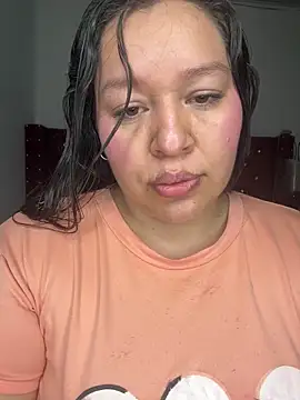 Chat +18 de Lovelipsbig ao vivo