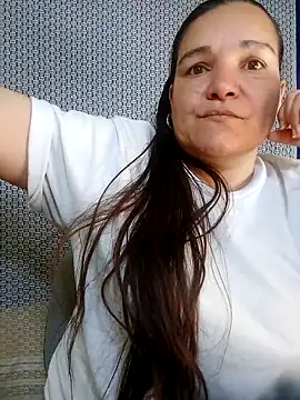 Chat XXX ao vivo de Zuleyka_69