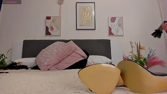 Almatoys Chat XXX live