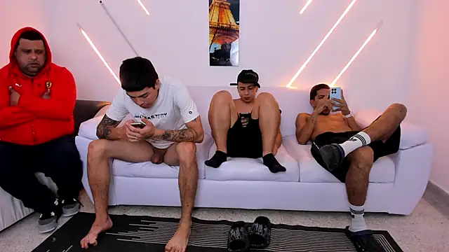 brutal_sex_room2kのウェブカメラショー