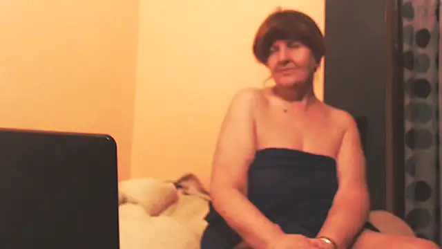 MioritaHard's Live XXX Chat