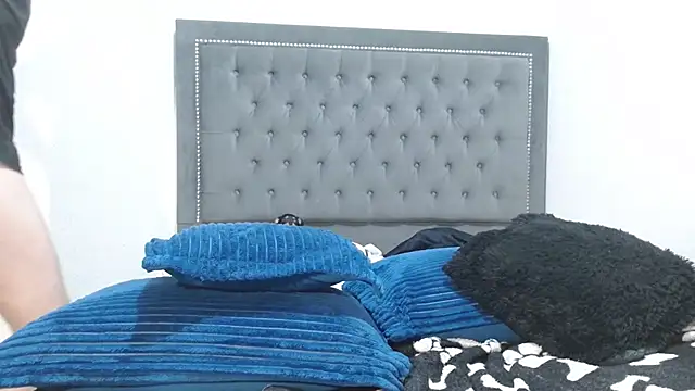 dulce_maria_x Show Webcam