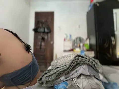 Miss_Deliciousness' Live XXX Chat