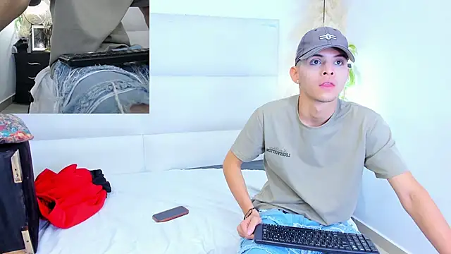 your_d0ll1 Webcam-Show