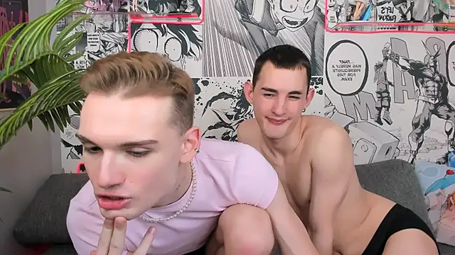 Lucas_Moran Show in webcam