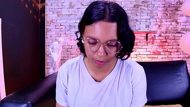 Emmapark_ 라이브 XXX 채팅