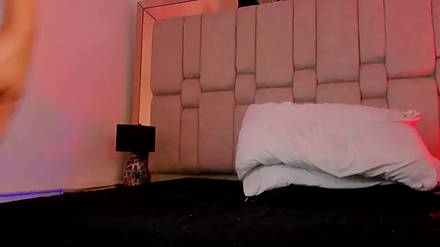 EleanorRigby5 Chat XXX live