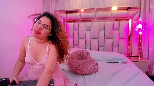 AllisonAdams_: онлайн-секс-чат