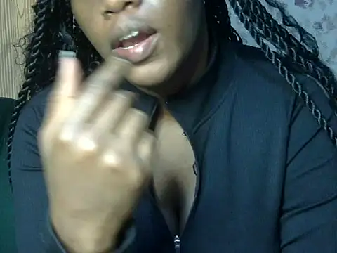 Chat +18 de Sweettkendy ao vivo