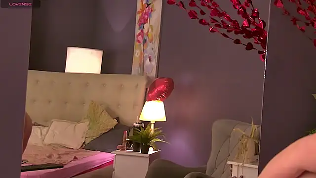 SeniGrandee Chat XXX in diretta