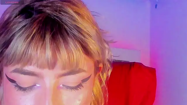 Онлайн чат XXX adhalee_js