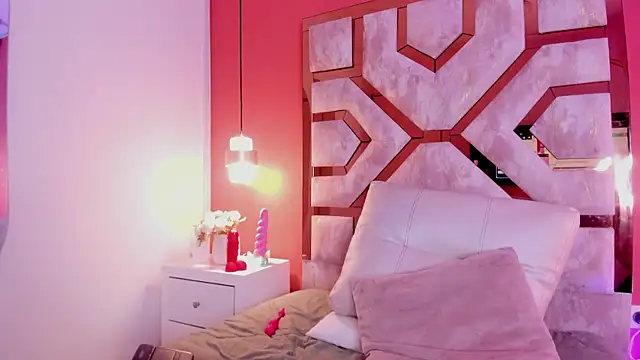 Justmia69's Live XXX Chat