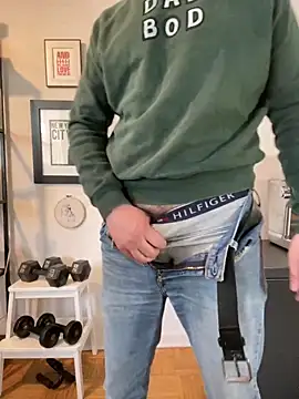 KalebSnow's Webcam Show