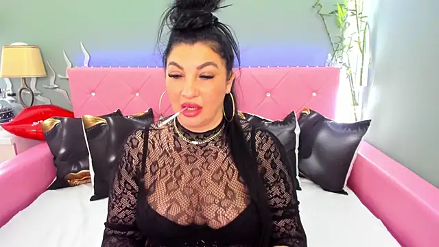 แชท XXX สดของ VelvetRose9