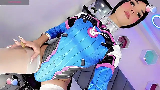 Amira_Ember 现场XXX聊天