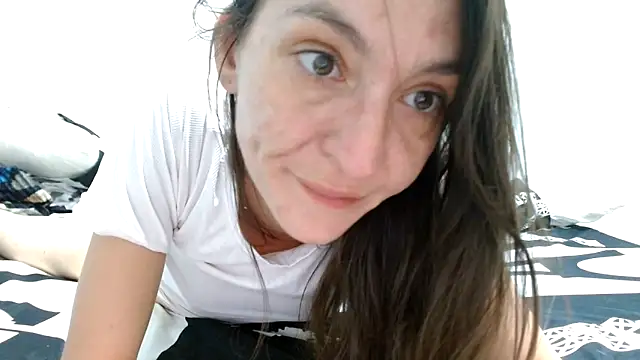 Sonyasays Chat XXX in diretta