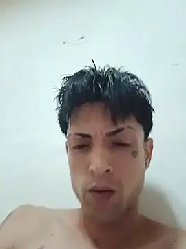 Webkamerová show CubaxxxPeneGrande