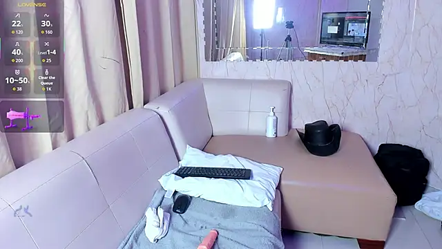 DomenicoRey Chat XXX in diretta