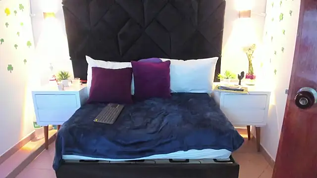 letiziia_sky1's Live XXX Chat