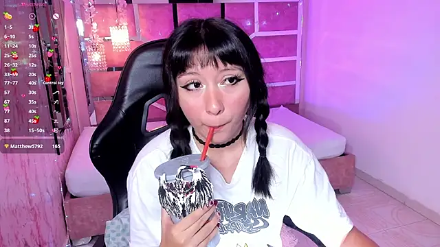 Nanachi_Cook's Live XXX Chat