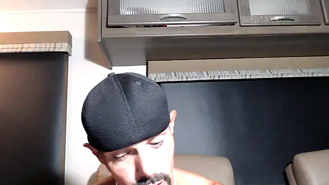 ThickD2C Live XXX Chat