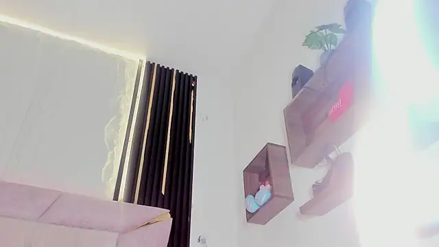 Scarlett_Montclair Pertunjukan Webcam