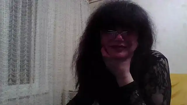 Show modela SilviaSky51 na web-kameri