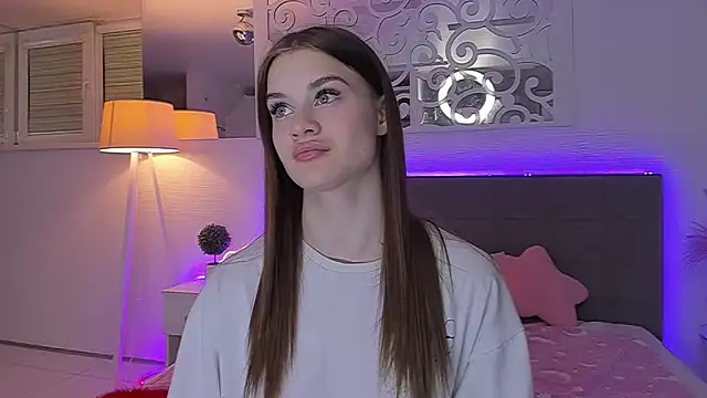 LuisaClover 라이브 XXX 채팅