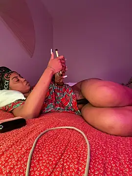 Pertunjukan Kamera Web TheRealOshunQueen