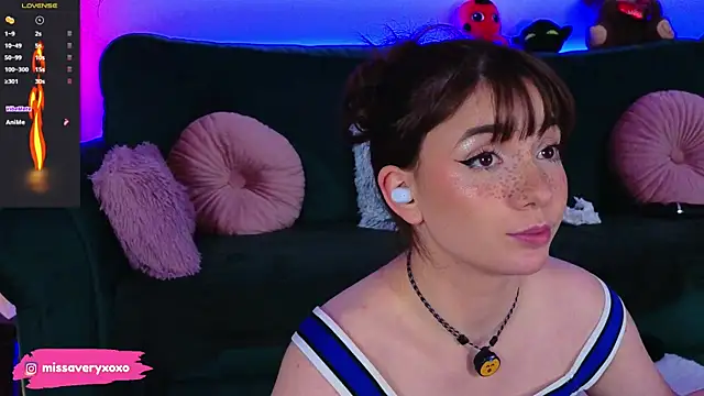 MissyAvery Chat XXX live