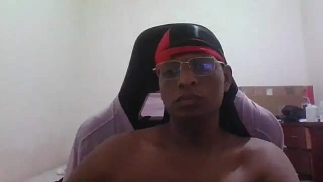 Daaniel593 Live XXX-chat